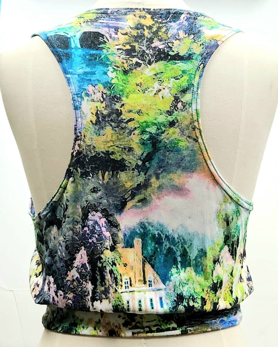 Crop top (nature scene)