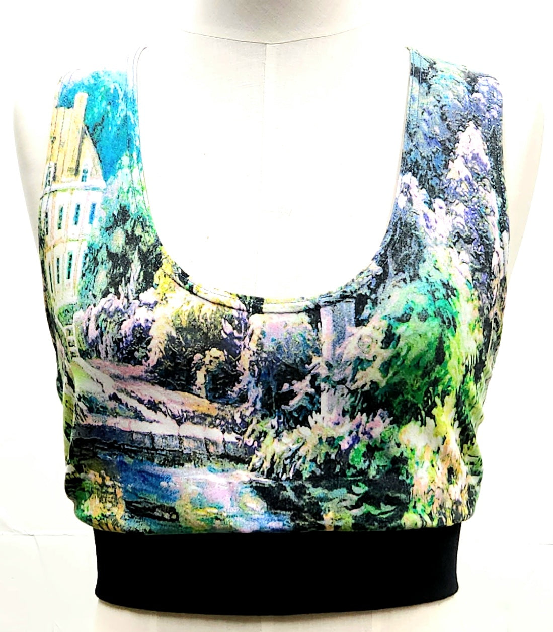 Crop top (nature scene + black)