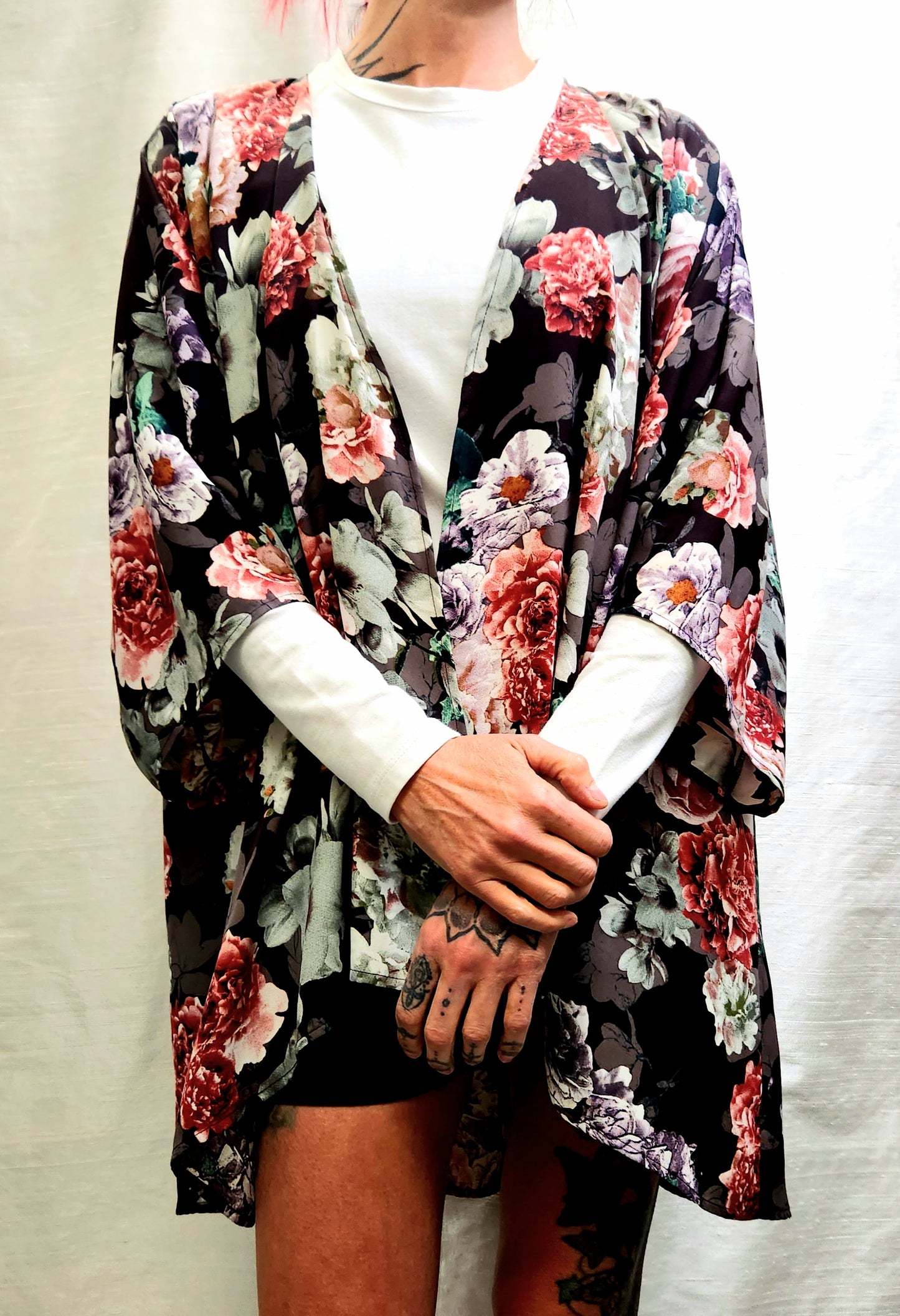 Kimono - Mid length (floral)