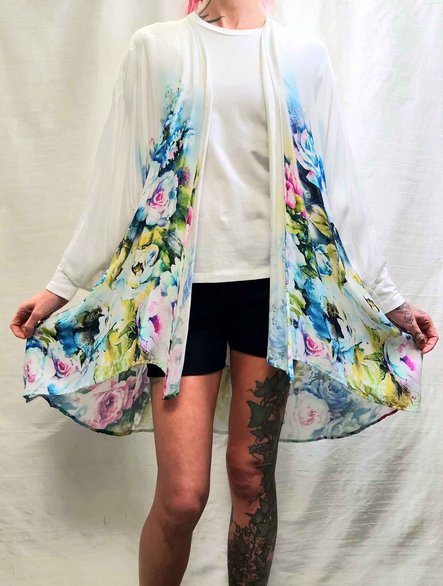 Kimono - Mid length (floral)
