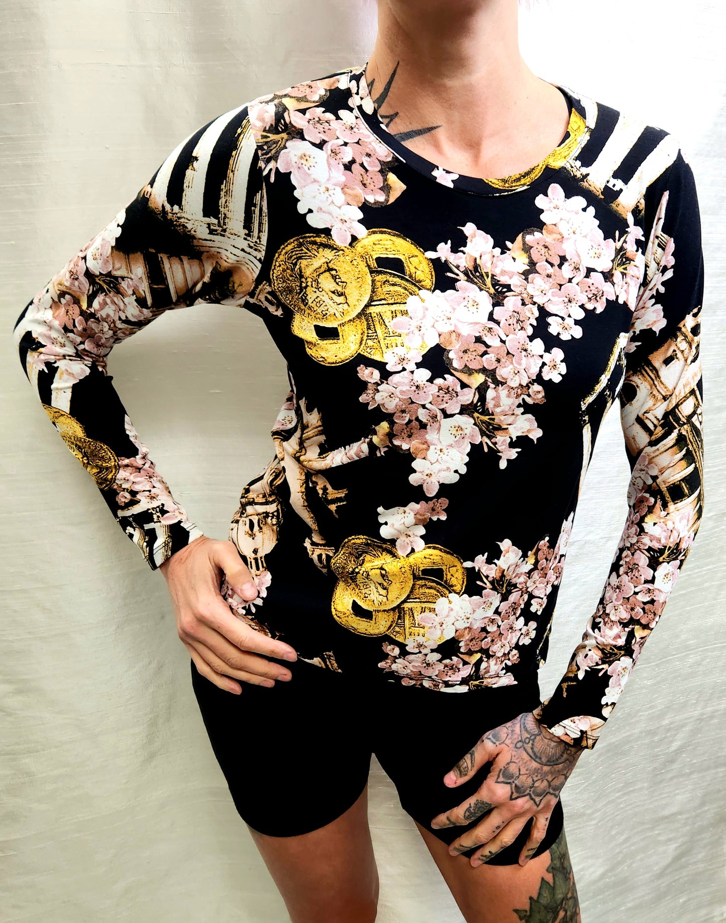 Long sleeve (coin)